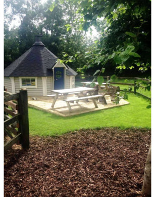 14,9m² BBQ Hut – Grill Cabin