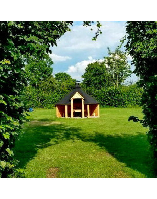 Open Grill Cabin 16.5 m²