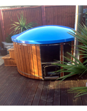 DELUXE GLASS FIBER TUB WITH INTEGRATED WOODEN FIRED HEATER