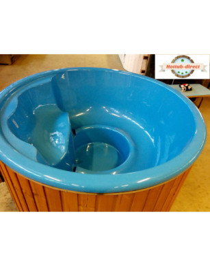 DELUXE GLASS FIBER TUB WITH INTEGRATED WOODEN FIRED HEATER