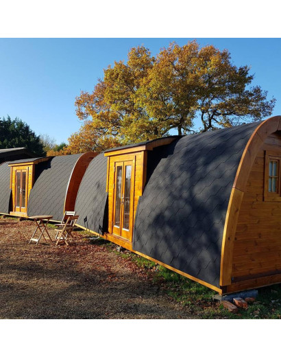 Insulated Camping Pod with side entrance/2,4 x 6,6m