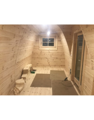 Insulated Camping Pod with side entrance/2,4 x 6,0m