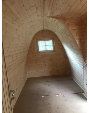 Insulated Camping Pod with side entrance/2,4 x 6,0m