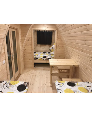 Insulated Camping Pod with side entrance/2,4 x 6,0m