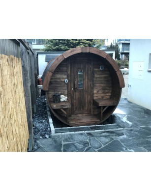 4,8m long Pine Barrel Sauna (Ø 1,97 m) with changing room