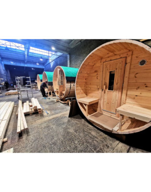 4,8m long Pine Barrel Sauna (Ø 1,97 m) with changing room