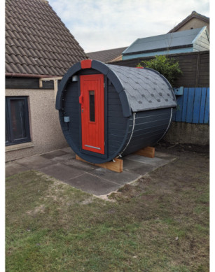 1,7m long Barrel Sauna (Ø 1.97 m) with Electric Heater