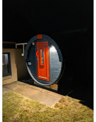 1,7m long Barrel Sauna (Ø 1.97 m) with Electric Heater