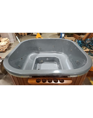 SQUARE GLASS FIBER HOT TUB WITH OUTSIDE HEATER