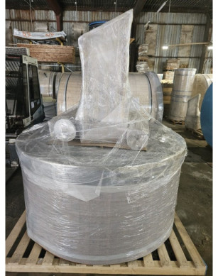 GREY ACRYLIC HOTTUB WITH INTEGRATED WOODEN FIRED HEATER IN STOCK