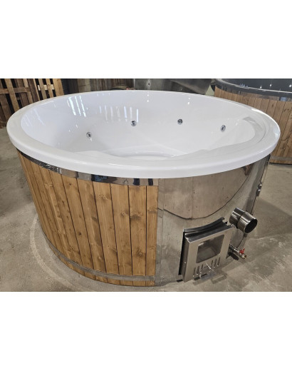 WHITE ACRYLIC HOTTUB WITH INTEGRATED WOODEN FIRED HEATER IN STOCK