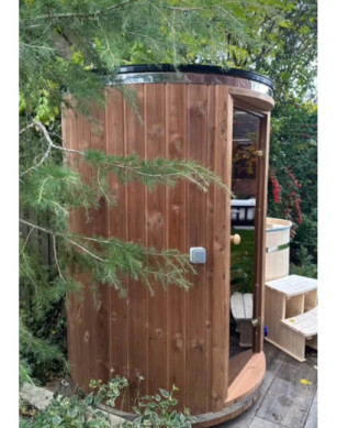 2.20 m Ø 1.48 m Vertical Sauna from Thermo wood