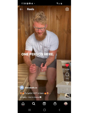2.20 m Ø 1.48 m Vertical Sauna from Thermo wood