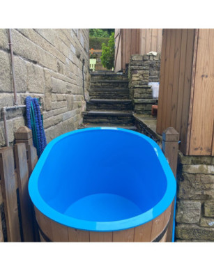 Oval cold plunge tub /  bath for cold water therapy