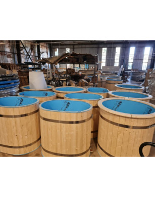 Oval cold plunge tub /  bath for cold water therapy