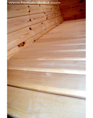 4,0m long Pine Barrel Sauna (Ø 2.27 m) with changing room