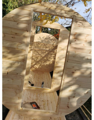4,0m long Pine Barrel Sauna (Ø 2.27 m) with changing room