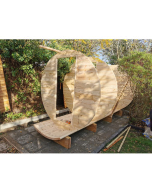 4,0m long Pine Barrel Sauna (Ø 2.27 m) with changing room
